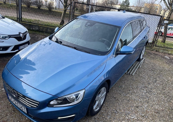 Volvo V60 cena 35800 przebieg: 239500, rok produkcji 2013 z Ziębice małe 277